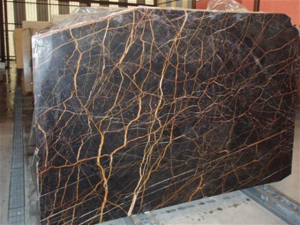 Bespoke Carrara Marble Installations
