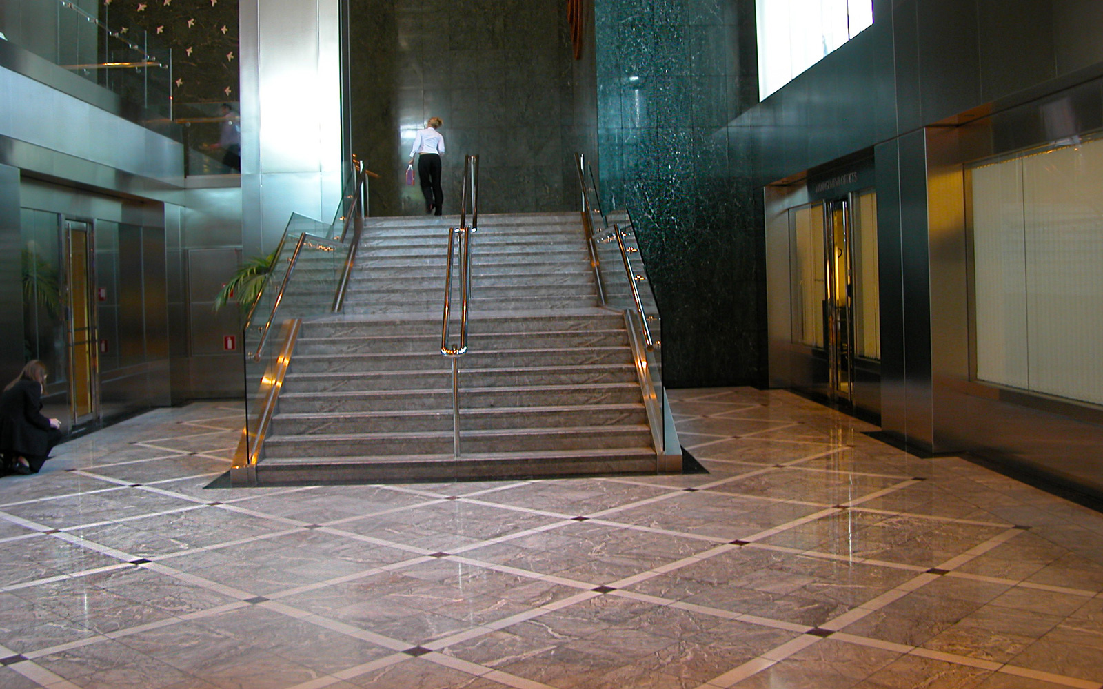 Bespoke Carrara Marble Installations