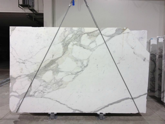 Bespoke Carrara Marble Installations