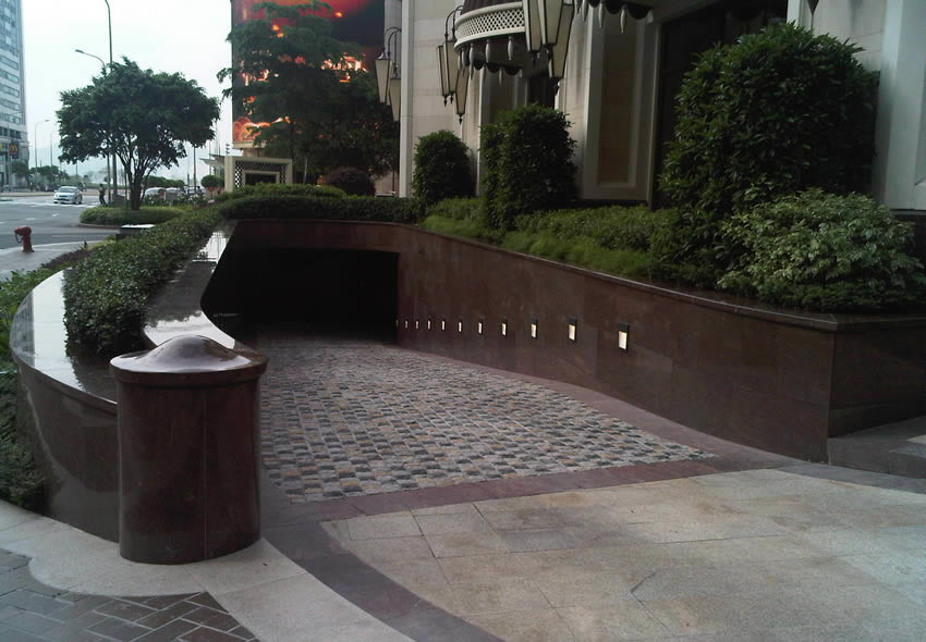 Bespoke Carrara Marble Installations