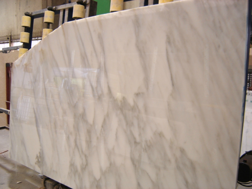 Bespoke Carrara Marble Installations