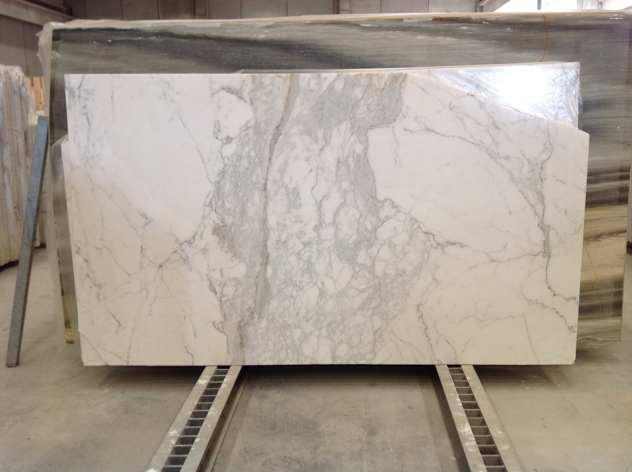 Luxury Carrara Marble Slabs